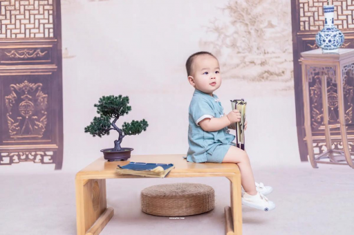 屯昌宝宝反复发烧呕吐